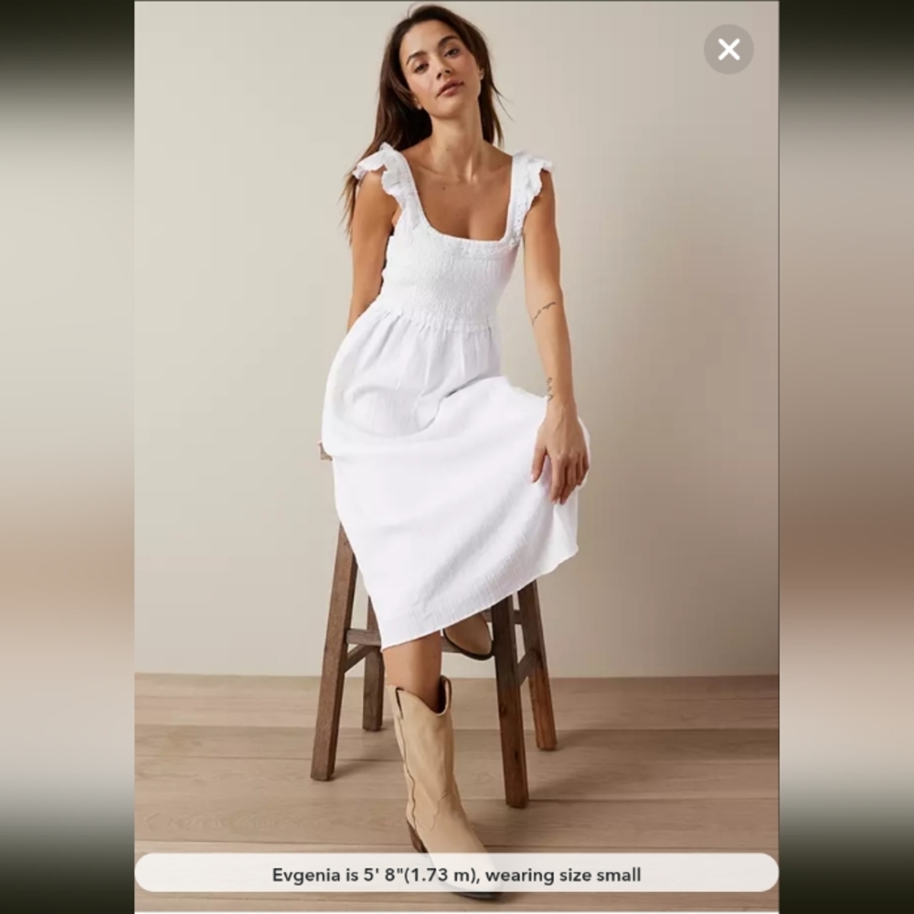 ⚡️SALE⚡️🆕️NWT AE Flutter Sleeve Smocked Midi Dress in 'White', Size Small - Picture 2 of 7